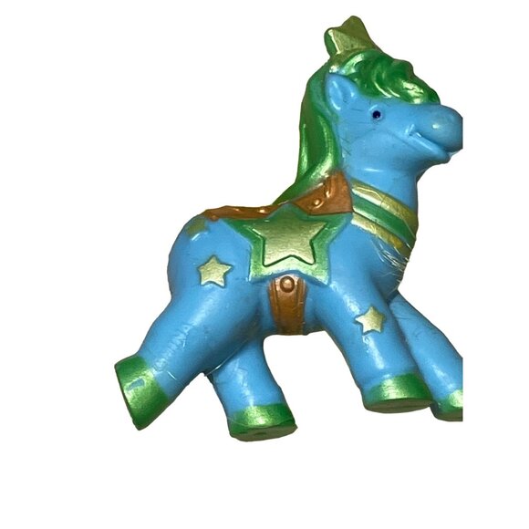 Mattel  Li'l Secrets Twosies Mini Dolls Set of 3 and Pony - Picture 6 of 9